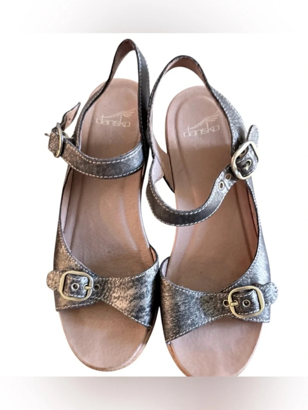 Dansko Joanie women’s 39 pewter brushed burnished metallic wedge sandals